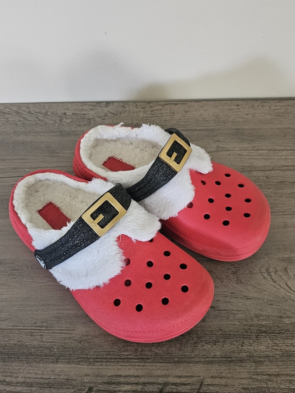 Crocs Lined Santa Clog Size C13 Toddler Girl Boy Red White Christmas